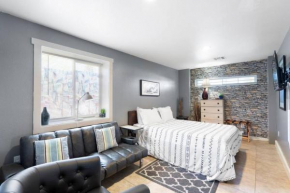 13th Pl Back - Cute Cozy - Renovated APT in the Heart of Phoenix